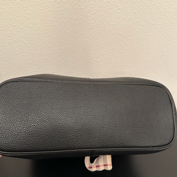 Burberry handbag - Picture 9 of 17